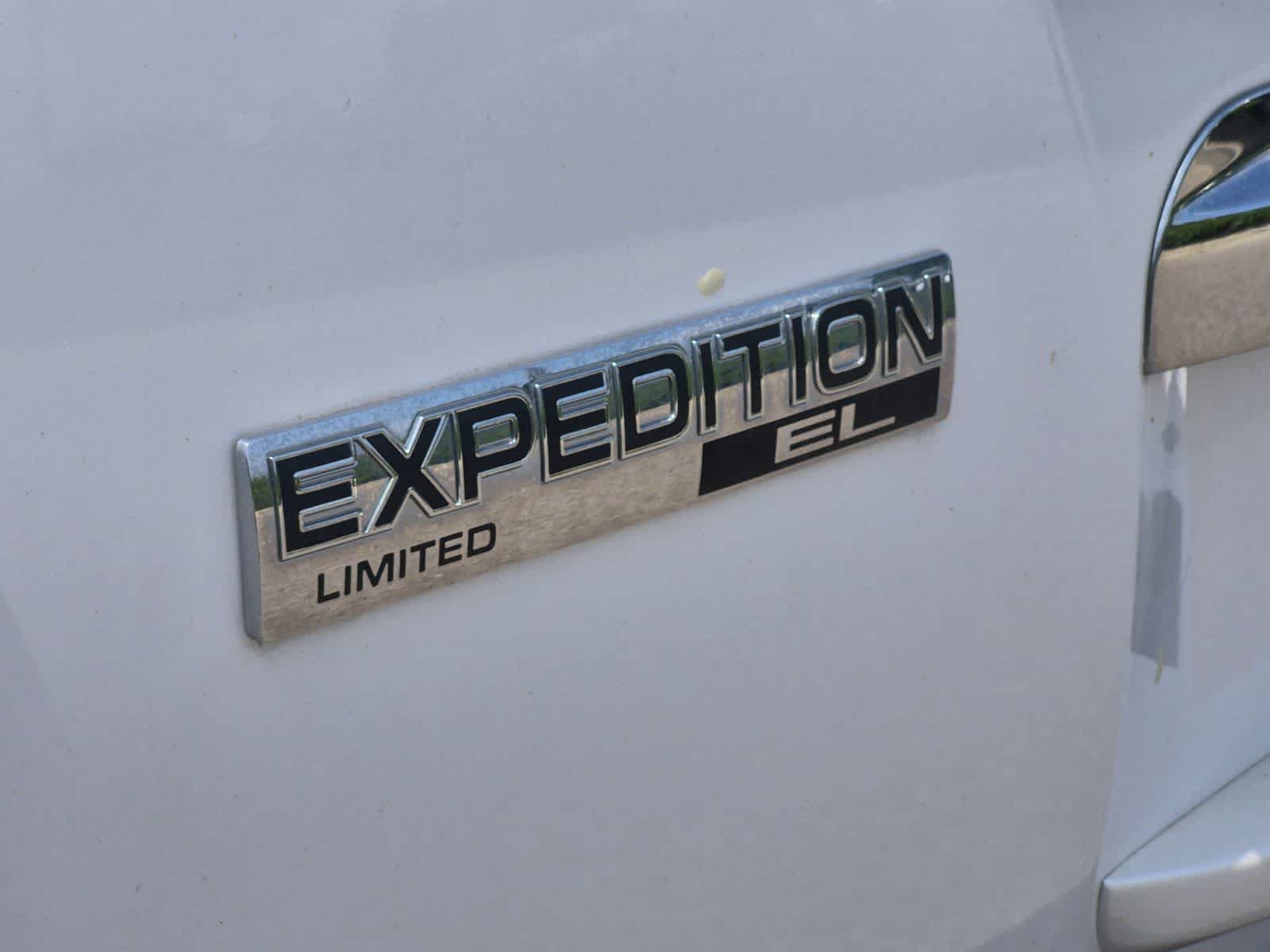 Used 2014 Ford Expedition EL Limited w/ Equipment Group 301A AWD/4WD image 13