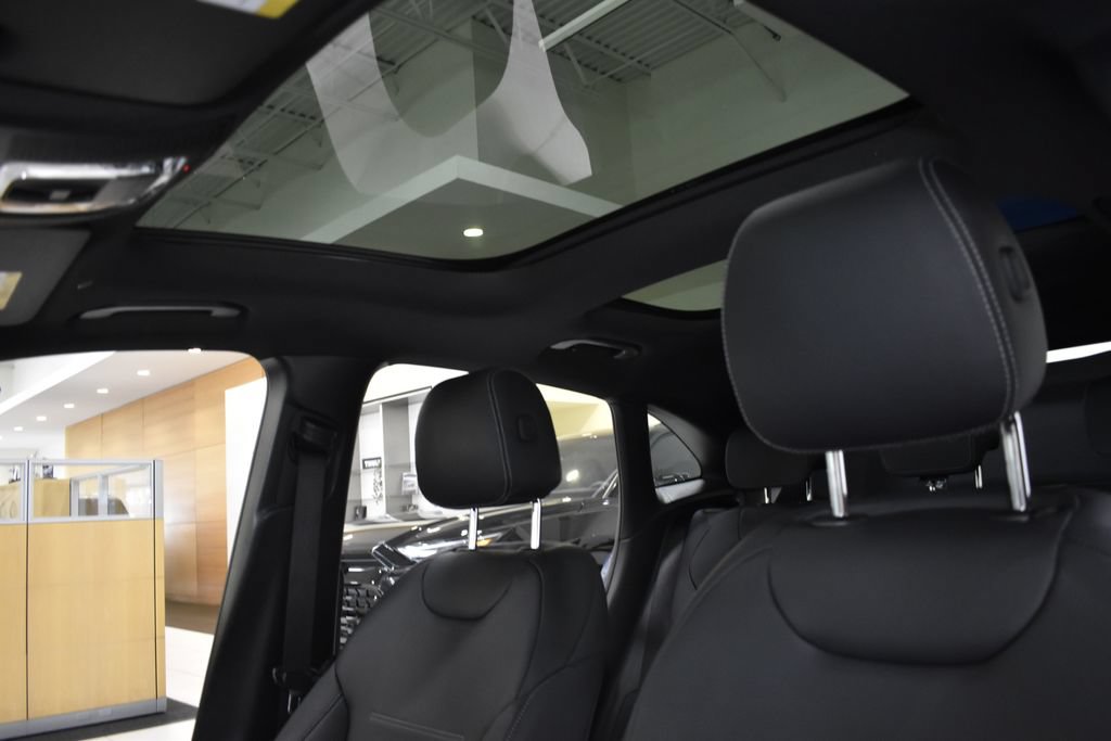 Certified 2024 Mercedes-Benz GLA 35 AMG 4MATIC image 34
