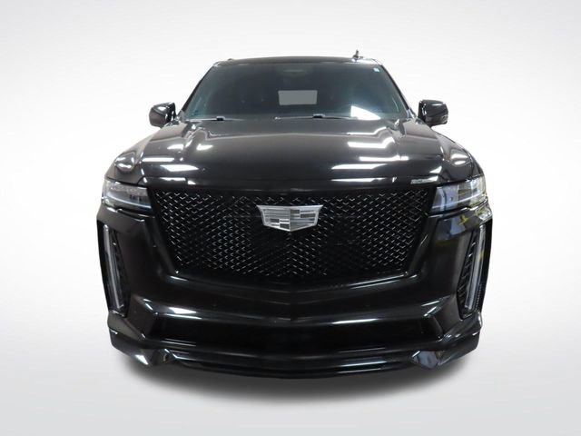 Certified 2024 Cadillac Escalade ESV V w/ LPO, ONYX Package AWD/4WD image 9
