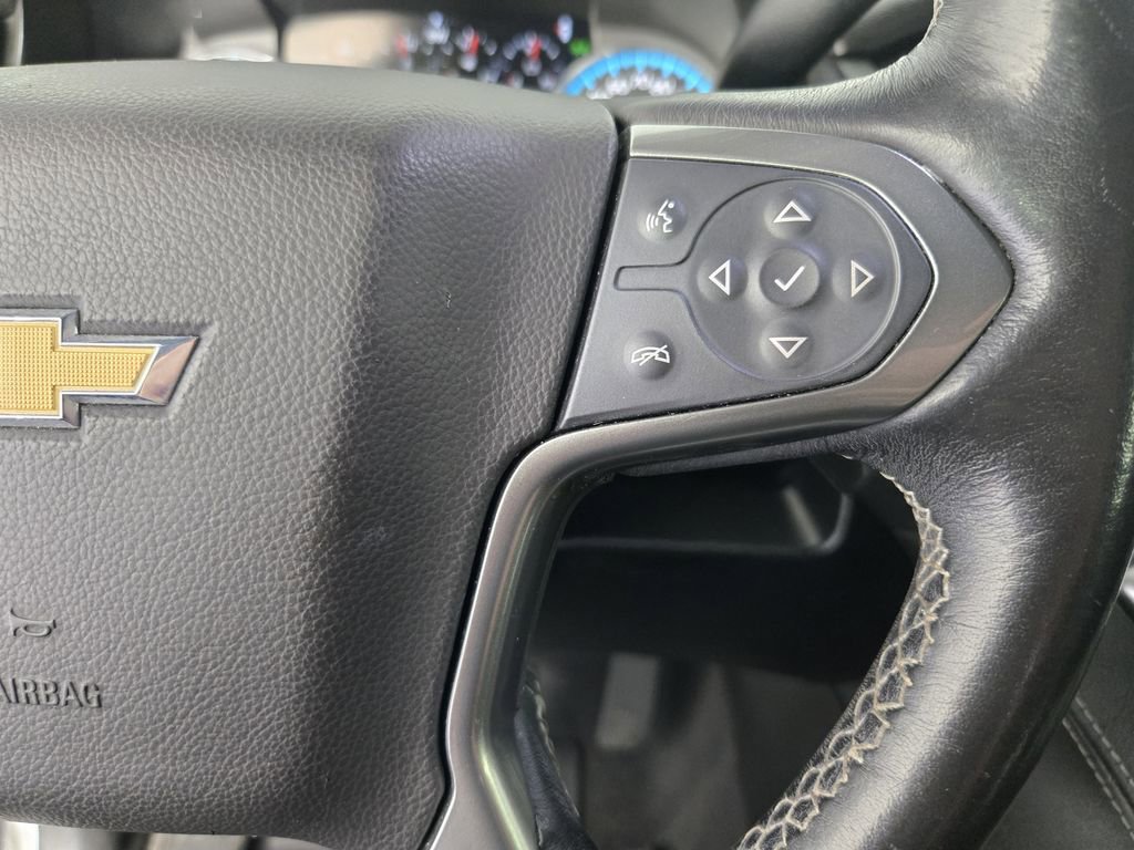 Used 2019 Chevrolet Suburban Premier image 31