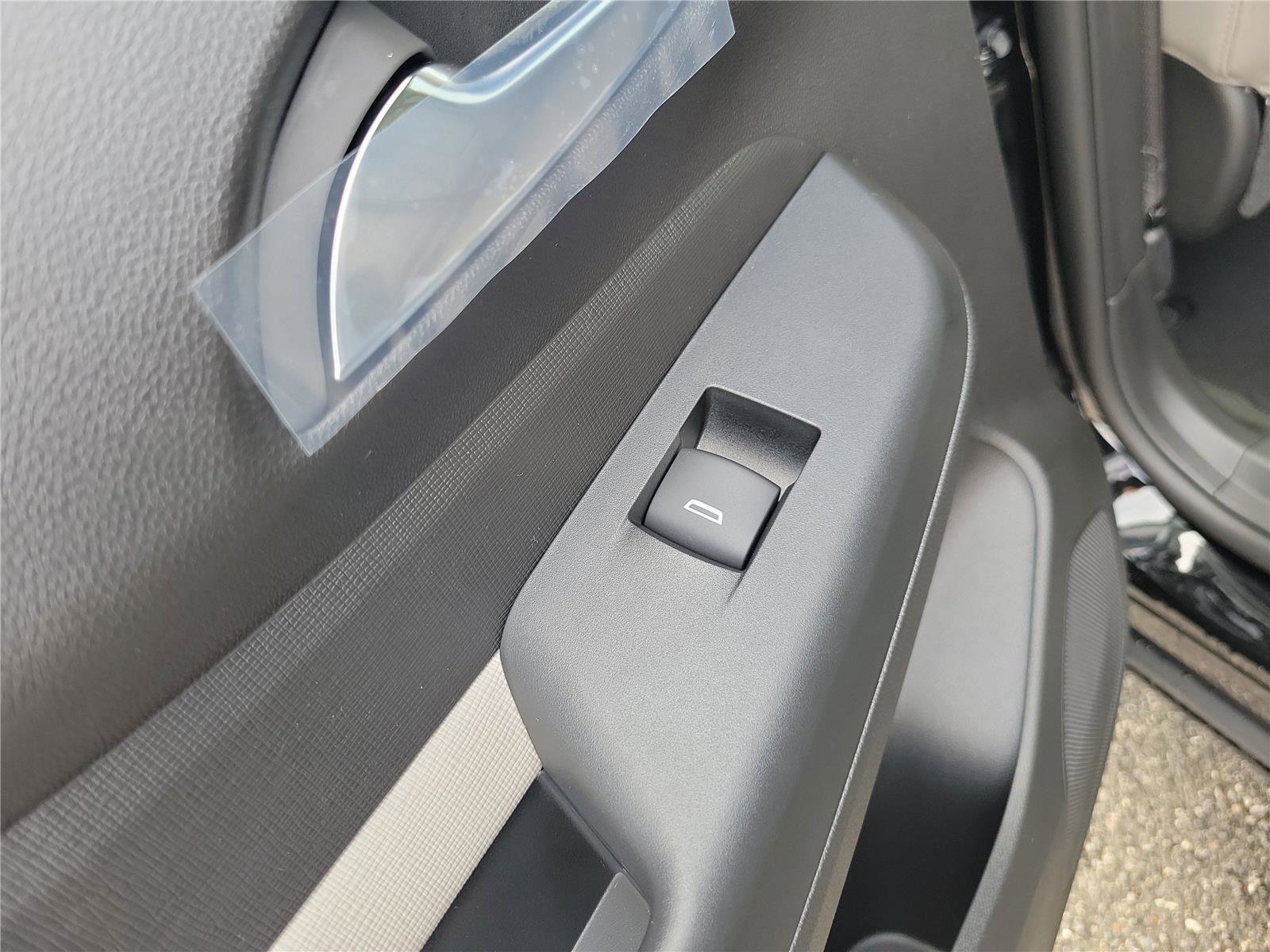 New 2026 Buick Envista Avenir image 9