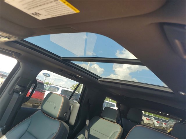 New 2026 GMC Yukon AT4 w/ AT4 Premium Plus Package image 15