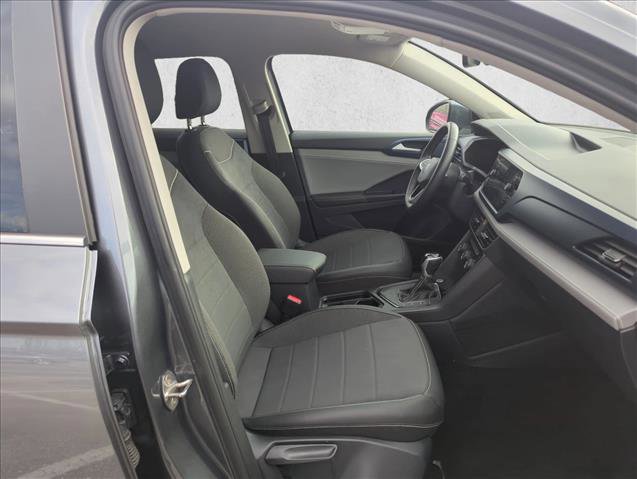 Used 2024 Volkswagen Taos SE image 21