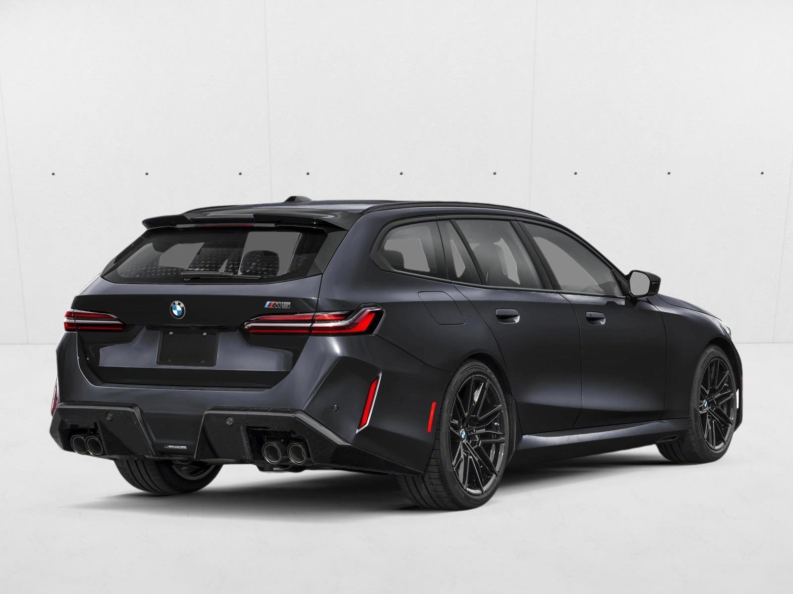 New 2027 BMW M5 Touring AWD/4WD image 2