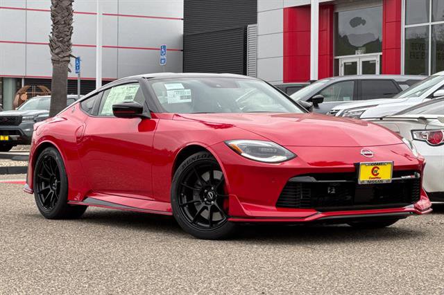 New 2025 Nissan Z NISMO w/ Floor Mat Package image 2