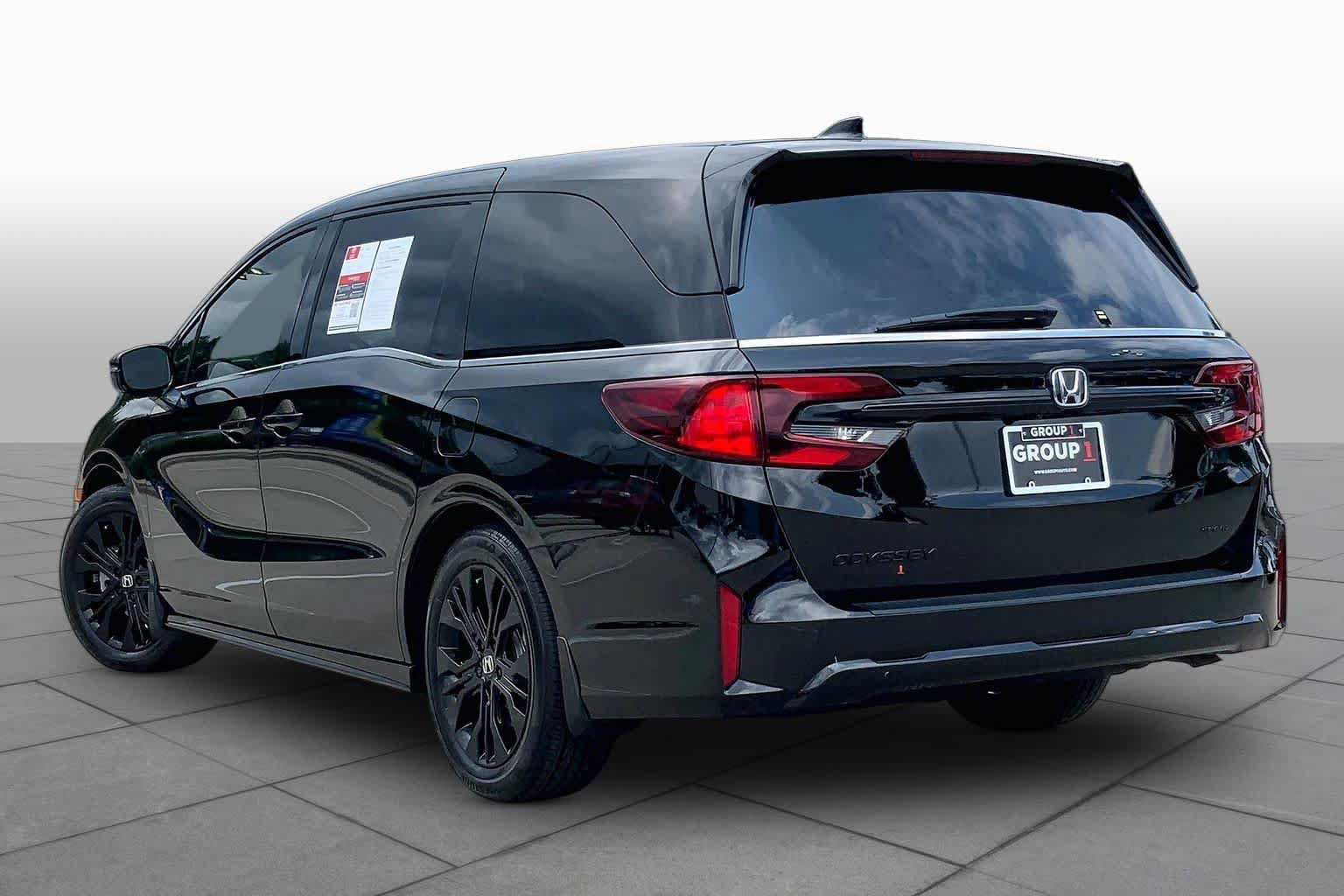 Used 2026 Honda Odyssey Sport-L image 12