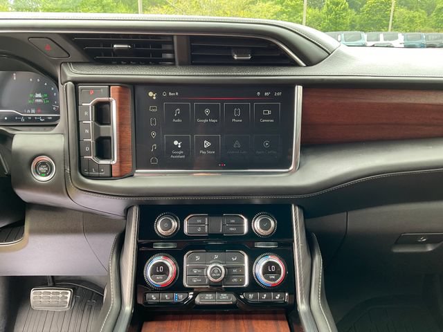 Used 2023 GMC Yukon Denali Ultimate AWD/4WD image 18