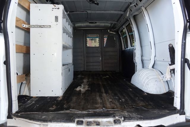 Used 2017 GMC Savana 2500 2500 image 36