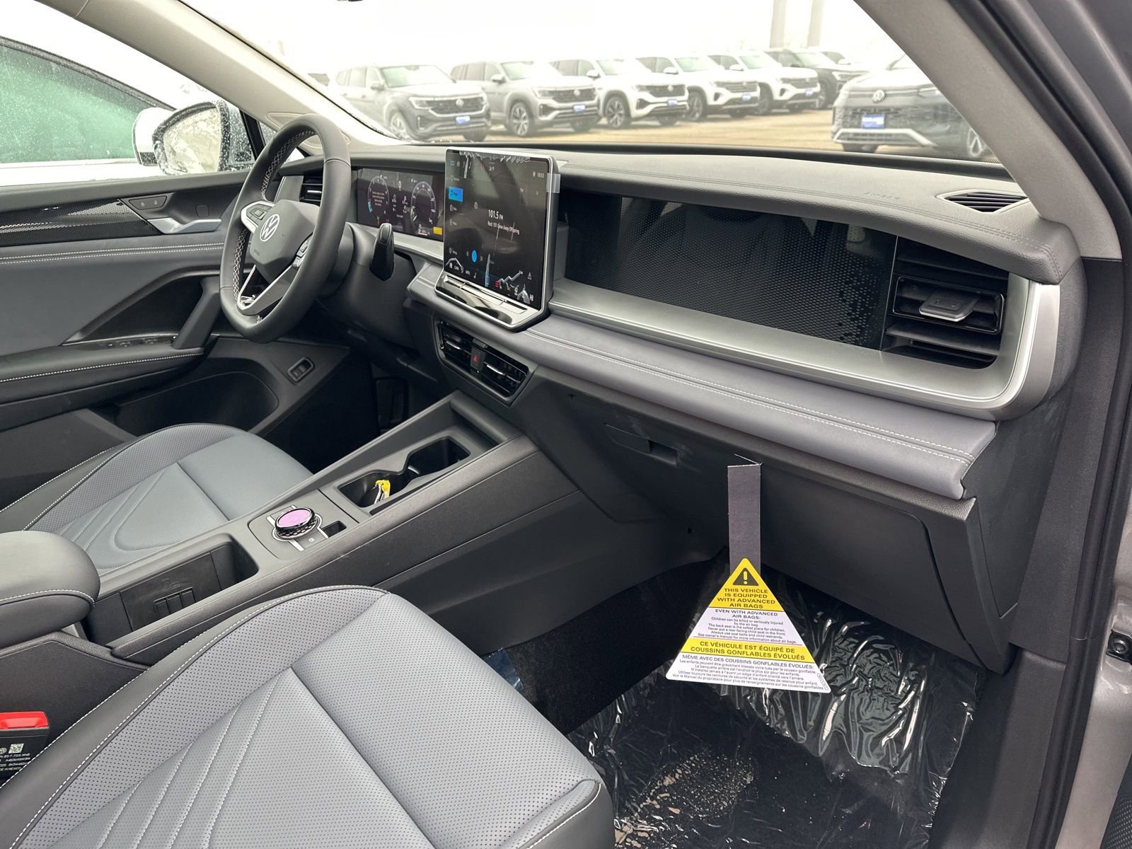New 2026 Volkswagen Tiguan SE AWD/4WD image 33