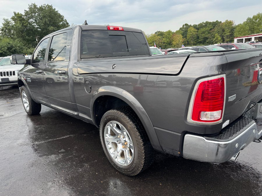 Used 2018 RAM 1500 Laramie AWD/4WD image 10
