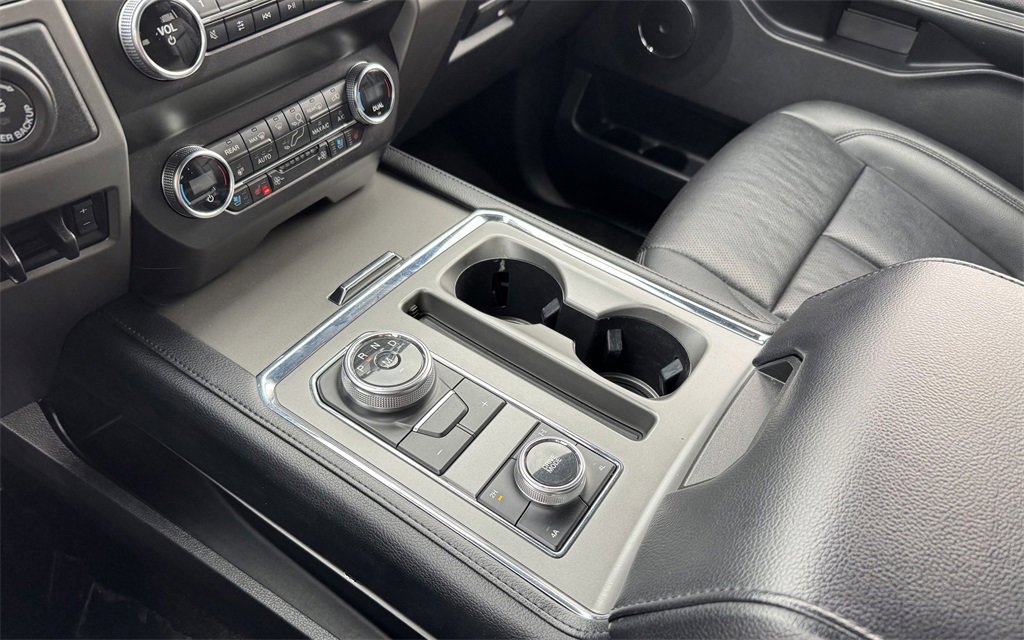 Used 2019 Ford Expedition XLT w/ Equipment Group 202A image 24