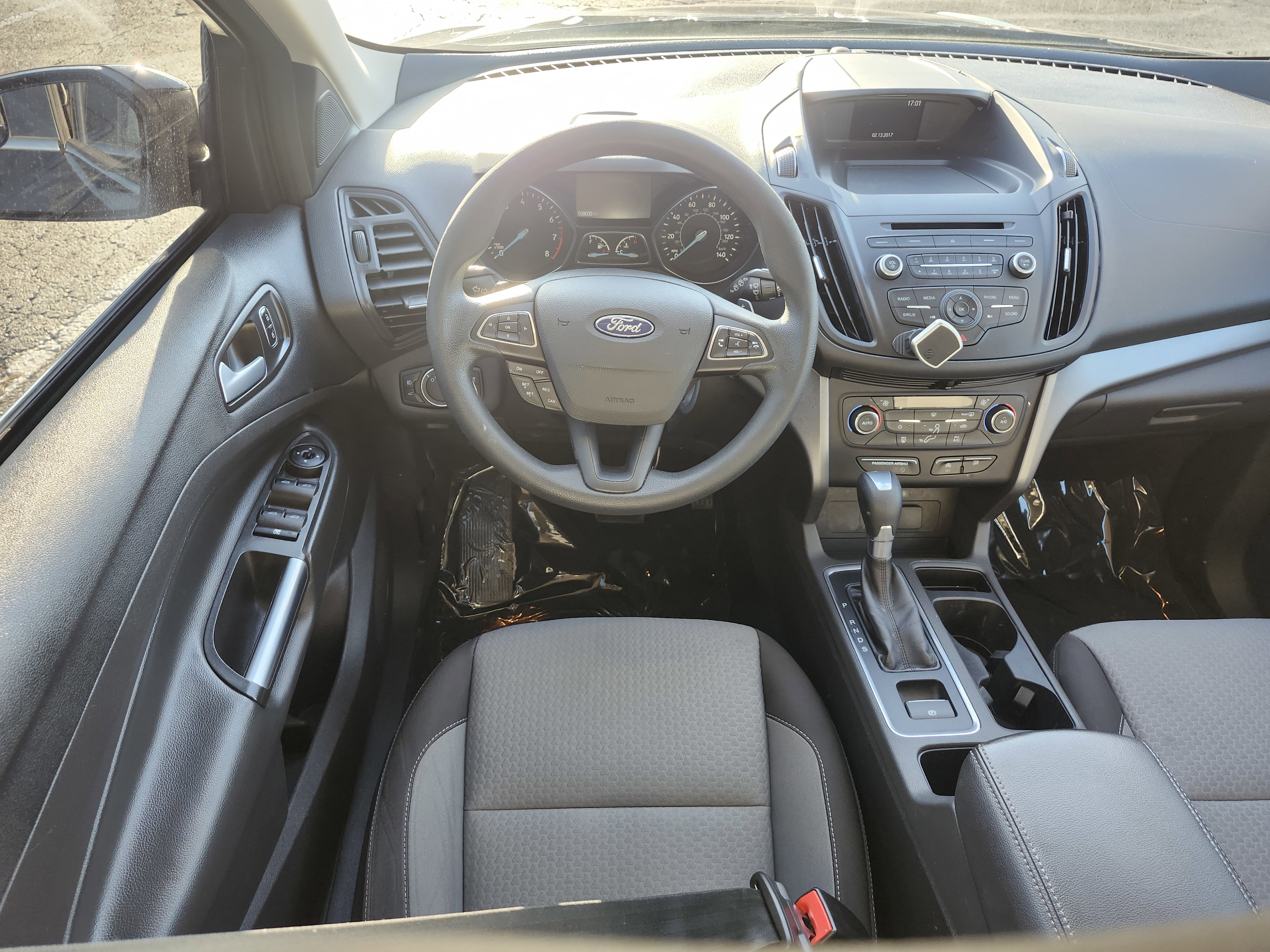 Used 2017 Ford Escape SE FWD image 26