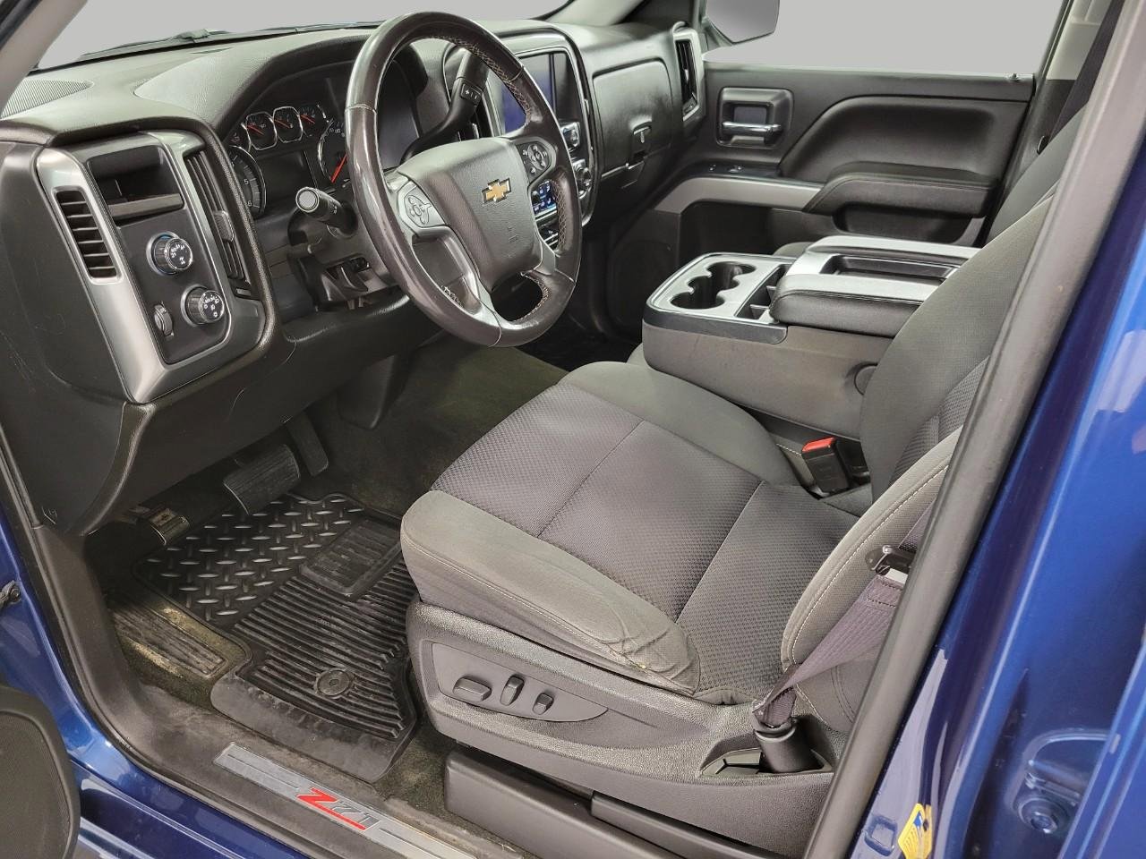 Used 2017 Chevrolet Silverado 1500 LT w/ All Star Edition image 9