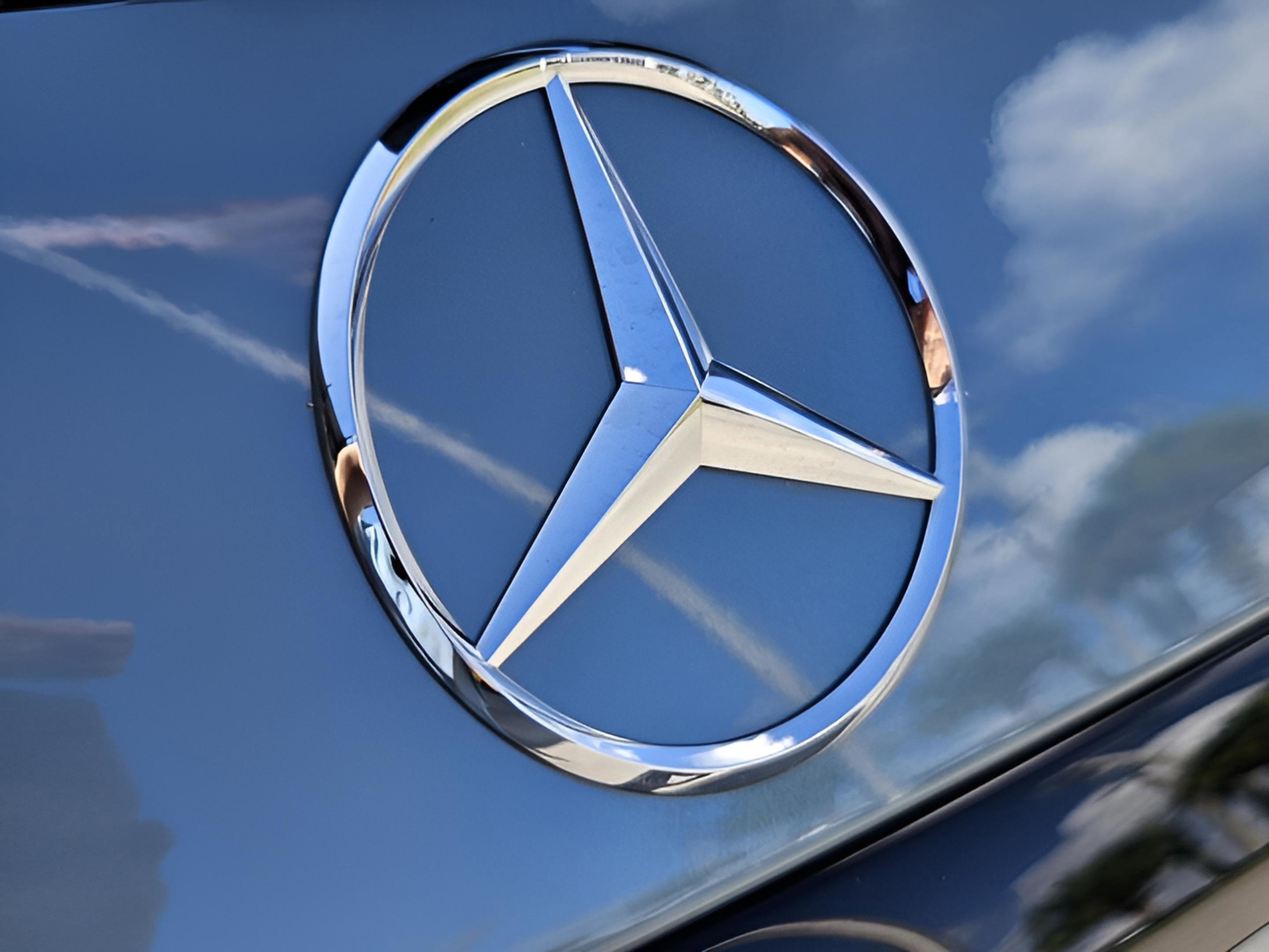 New 2026 Mercedes-Benz GLC 300 image 40