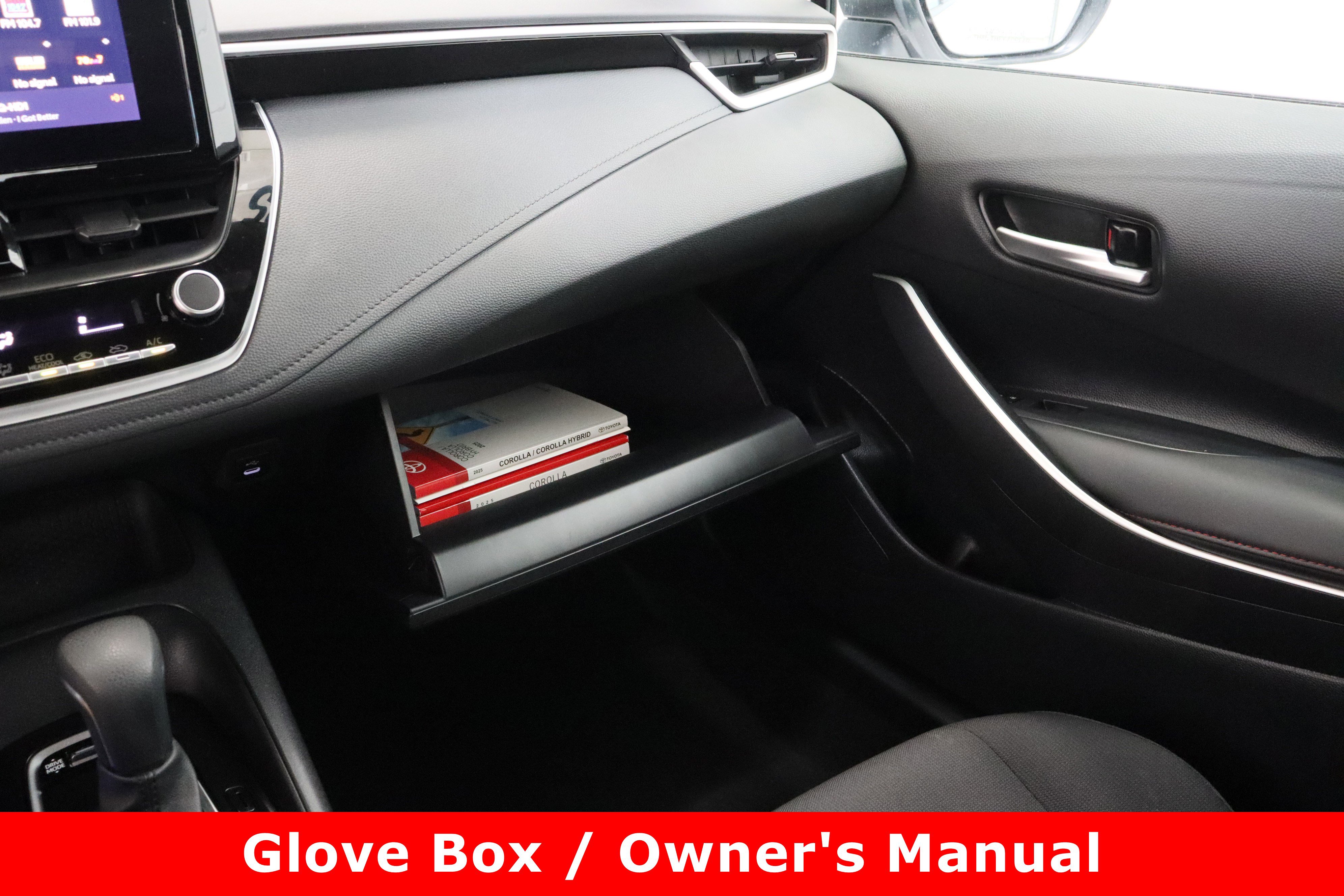 Certified 2025 Toyota Corolla SE image 21