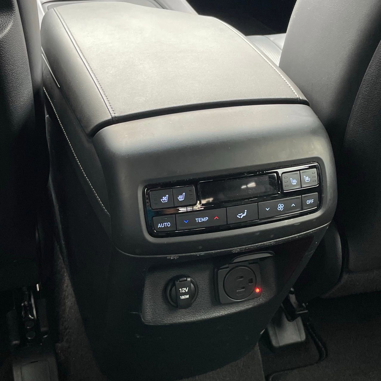 Used 2024 Hyundai Palisade Calligraphy image 24