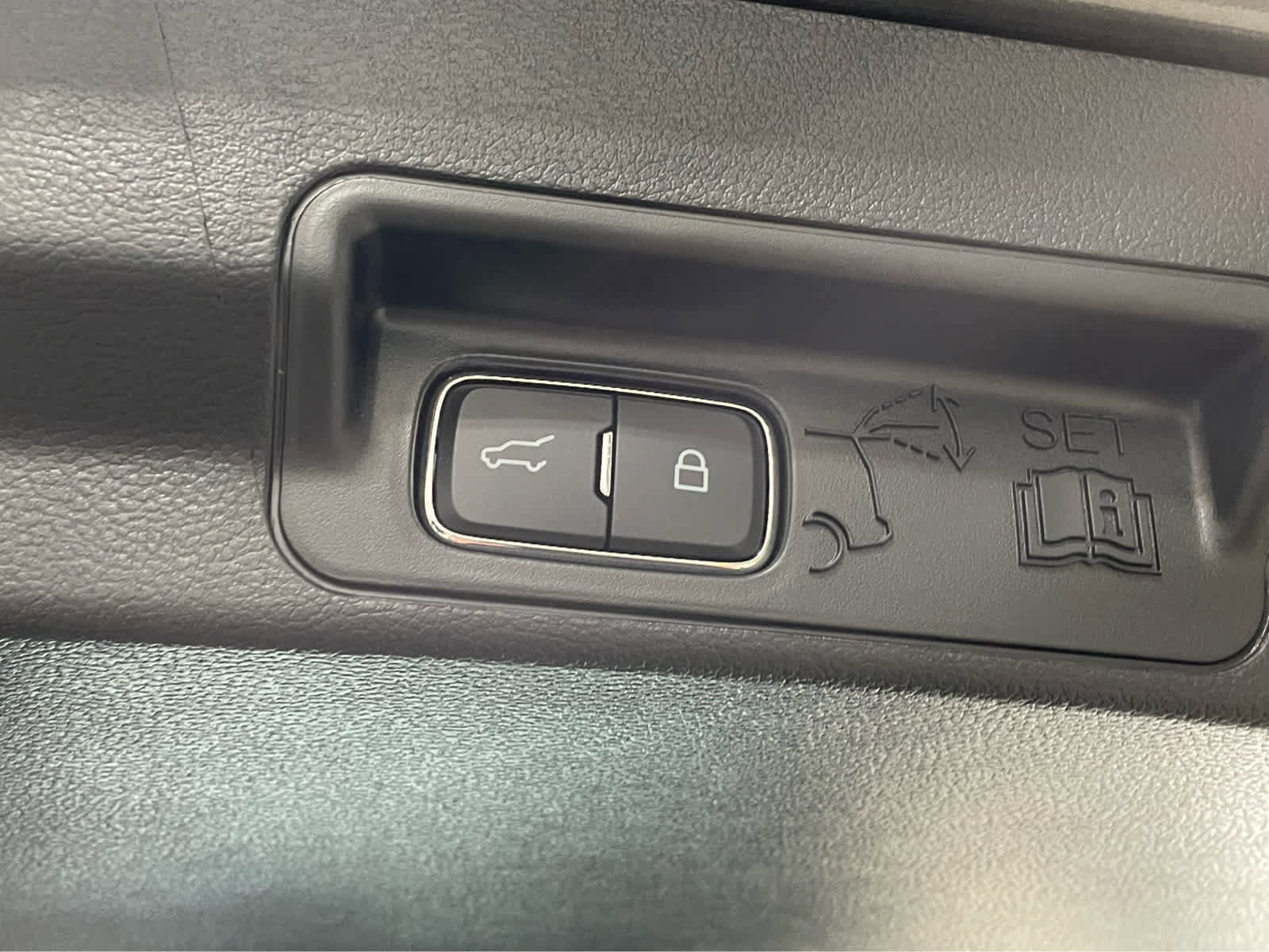 New 2026 Ford Explorer ST-Line AWD/4WD image 30