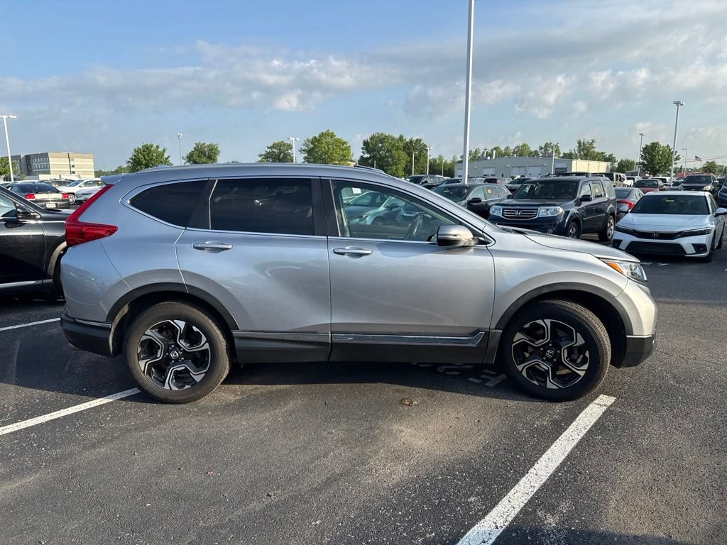 Used 2018 Honda CR-V Touring image 14