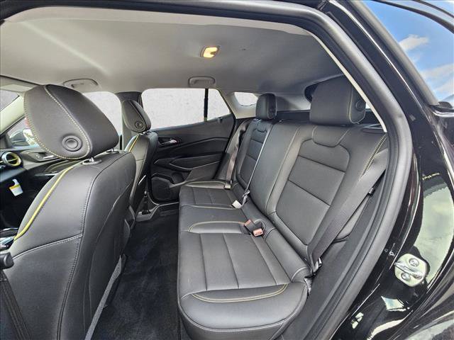 Used 2026 Chevrolet Trax ACTIV w/ Driver Confidence Package FWD image 14