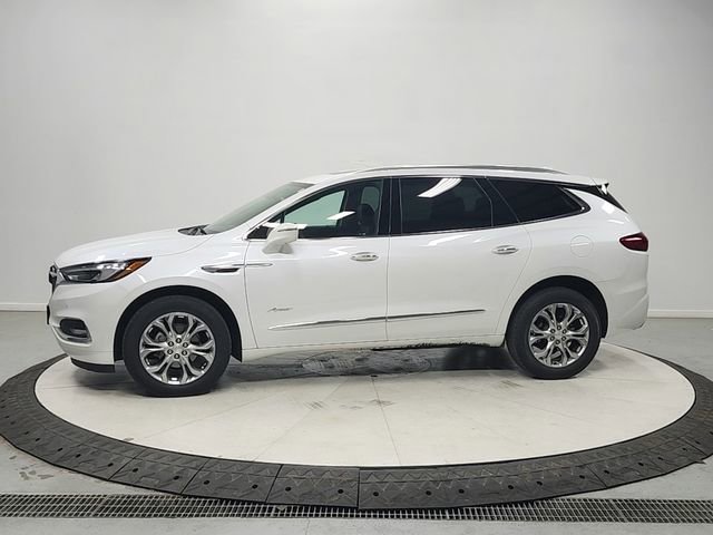 Used 2020 Buick Enclave Avenir w/ Avenir Technology Package FWD image 4