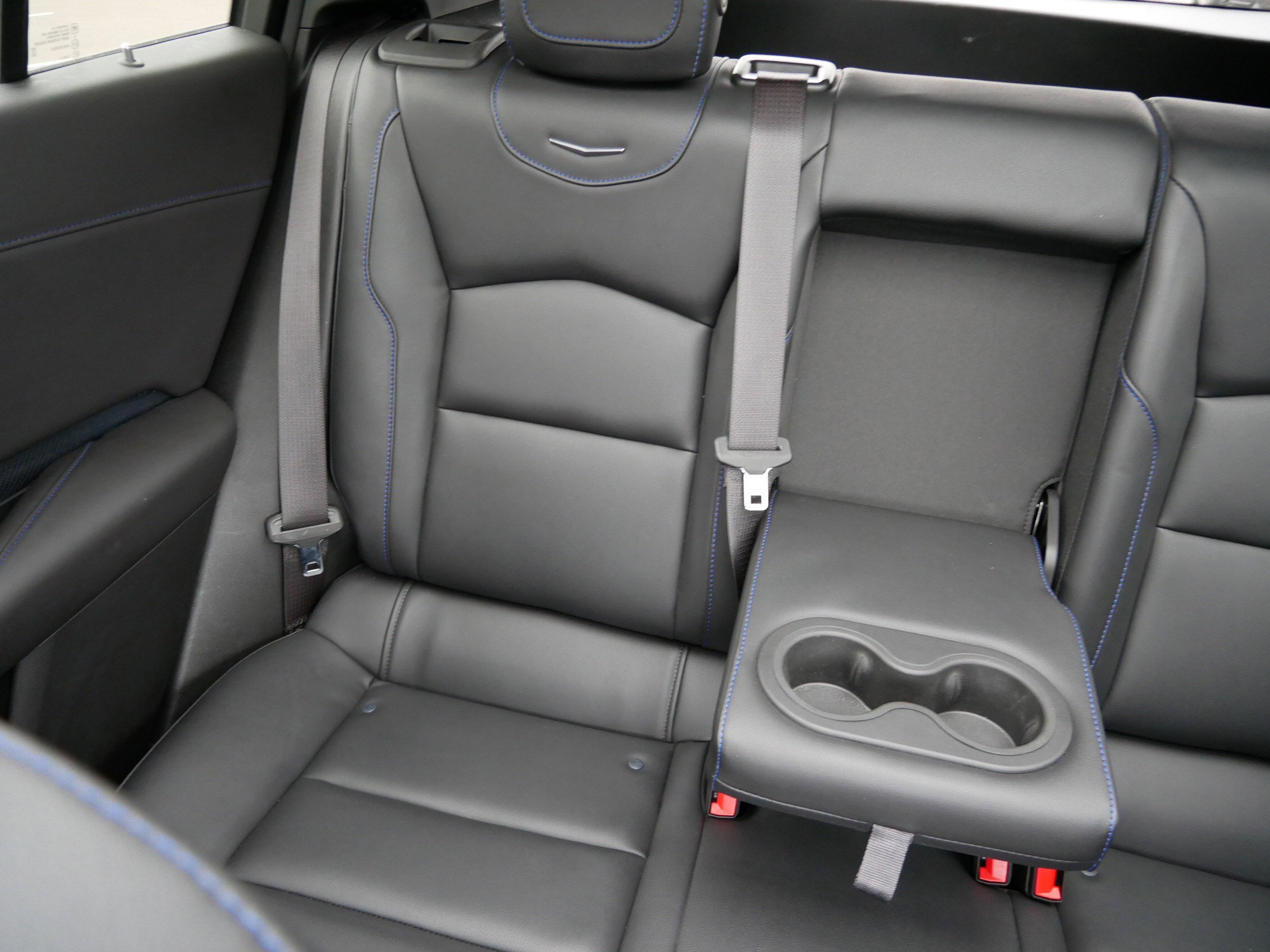 Used 2024 Cadillac XT4 Sport image 12