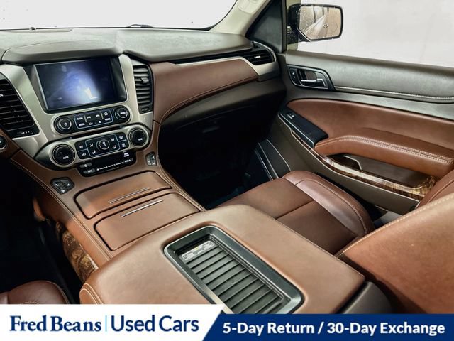 Used 2020 Chevrolet Suburban Premier AWD/4WD image 31