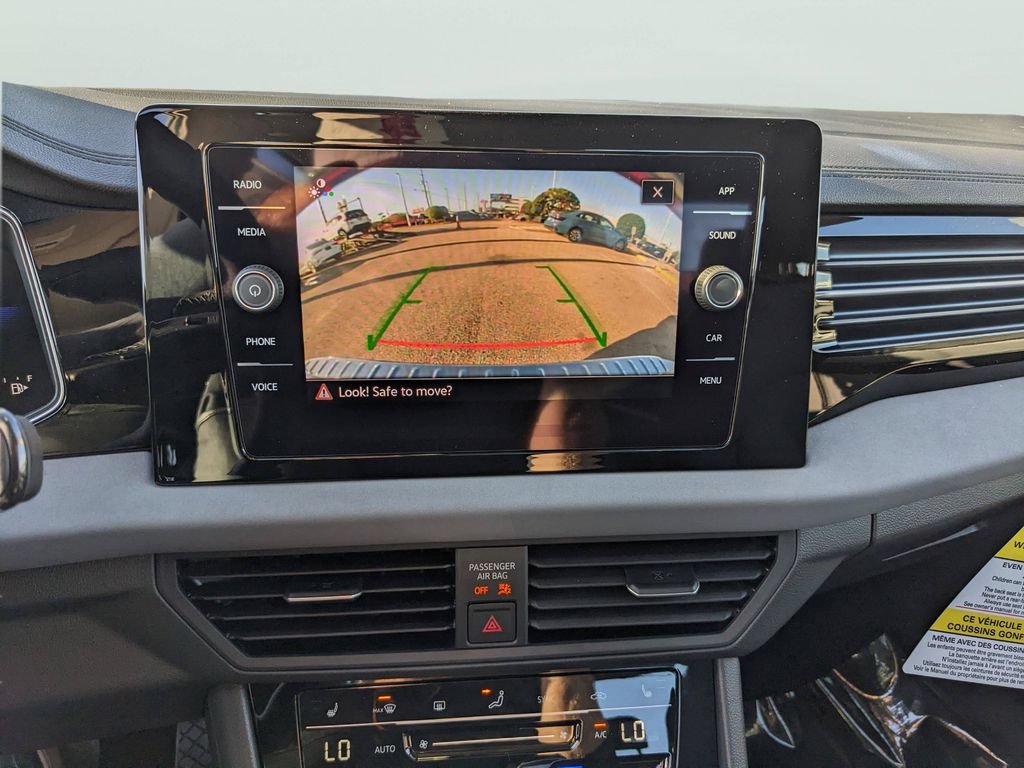New 2026 Volkswagen Jetta SE FWD image 19