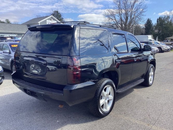 Used 2007 Chevrolet Tahoe LT w/ LT Preferred Equipment Group image 3