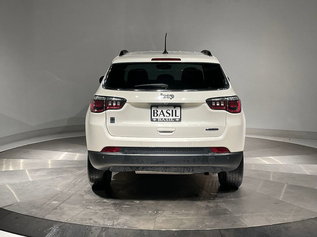 Used 2019 Jeep Compass Latitude w/ Safety & Security Group image 12