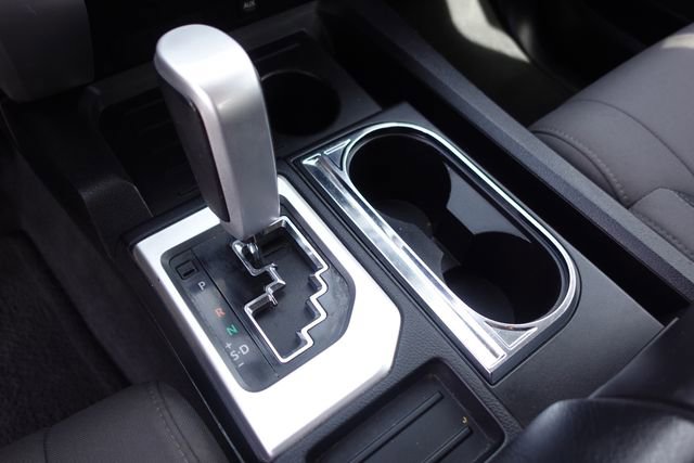 Used 2014 Toyota Tundra SR5 w/ SR5 Upgrade Package image 22