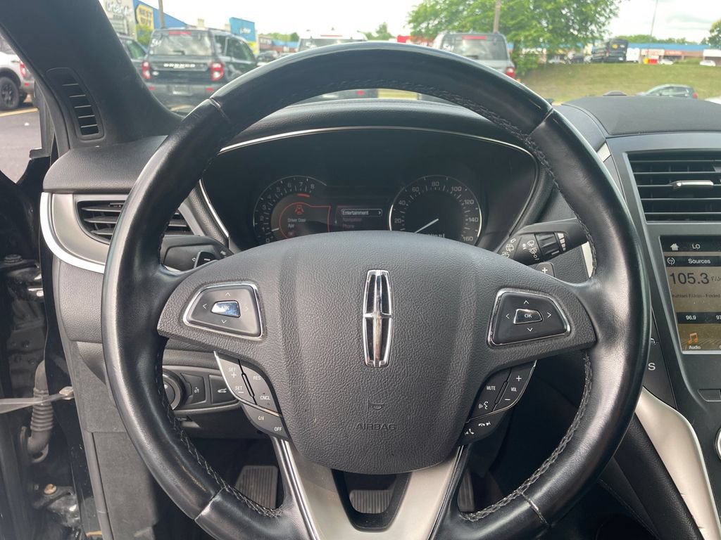 Used 2018 Lincoln MKC Reserve w/ Class II Trailer Tow Package AWD/4WD image 19