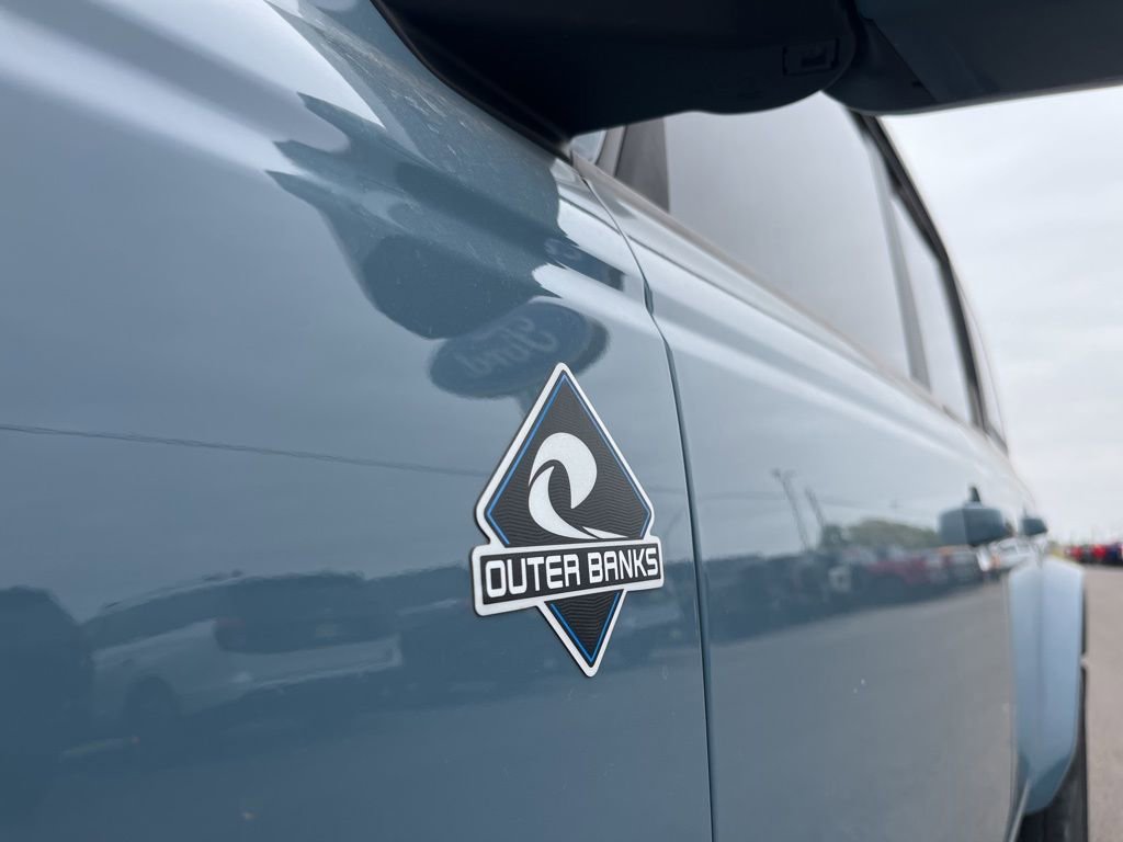 Used 2023 Ford Bronco Outer Banks image 11