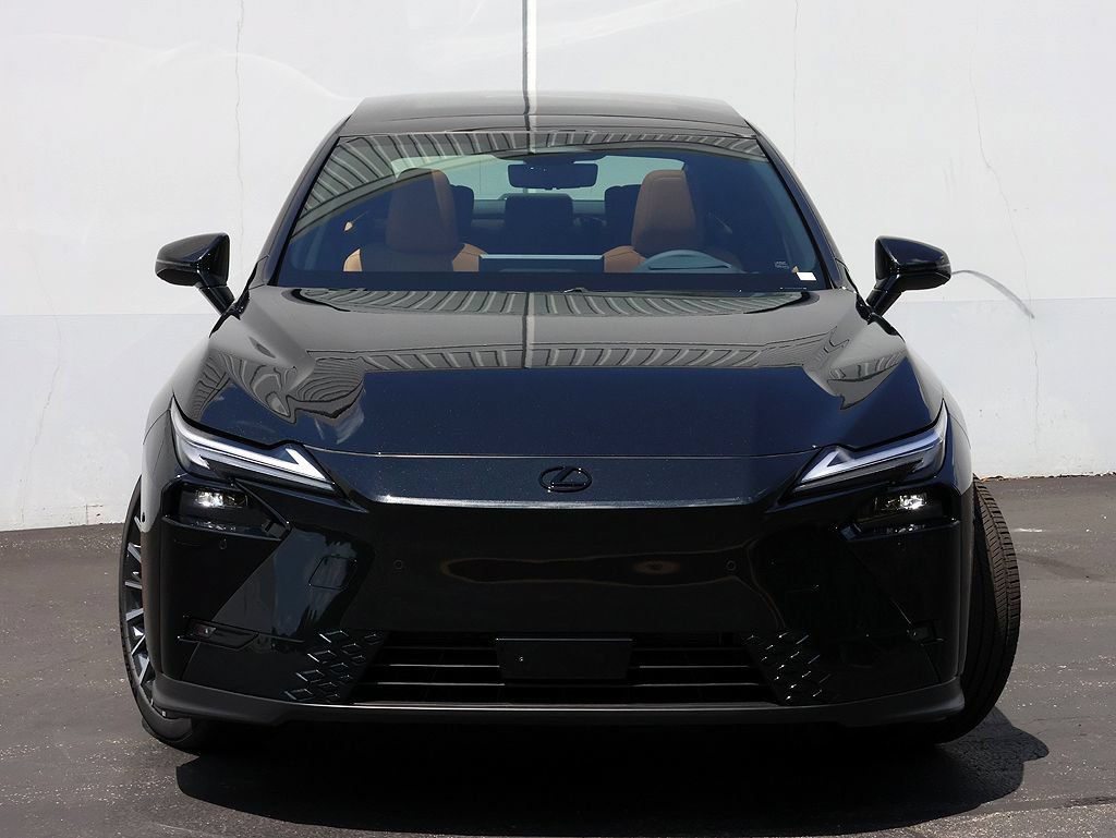 New 2026 Lexus ES 350e FWD image 5