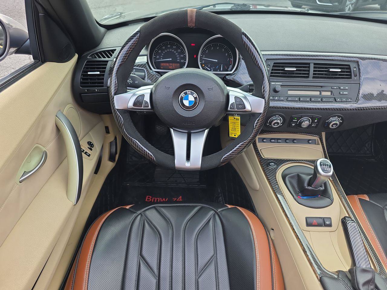 Used 2008 BMW Z4 3.0i RWD image 6