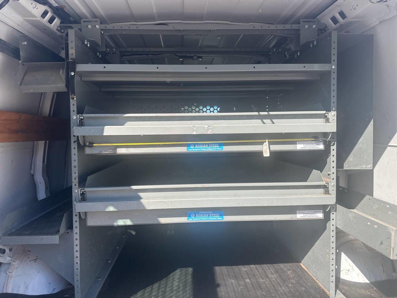 Used 2018 Chevrolet Express 2500 w/ Driver Convenience Package image 15