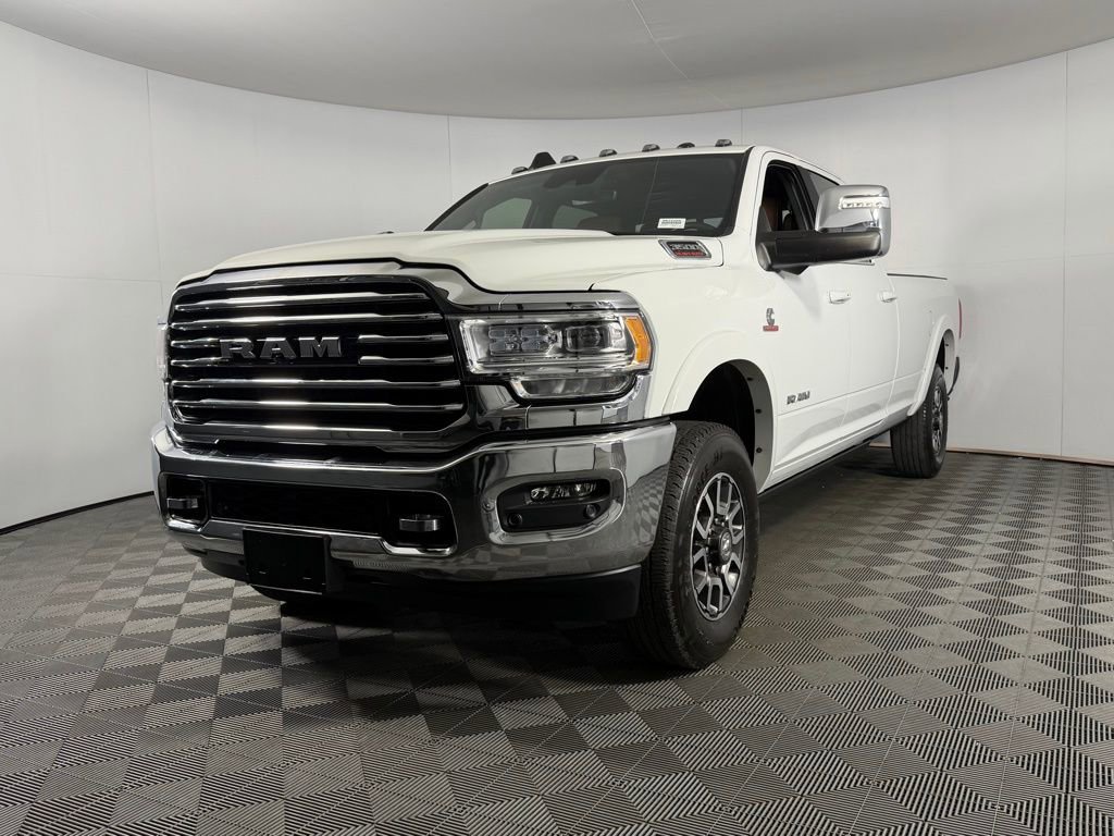 Used 2024 RAM 3500 Limited w/ Safety Group image 3