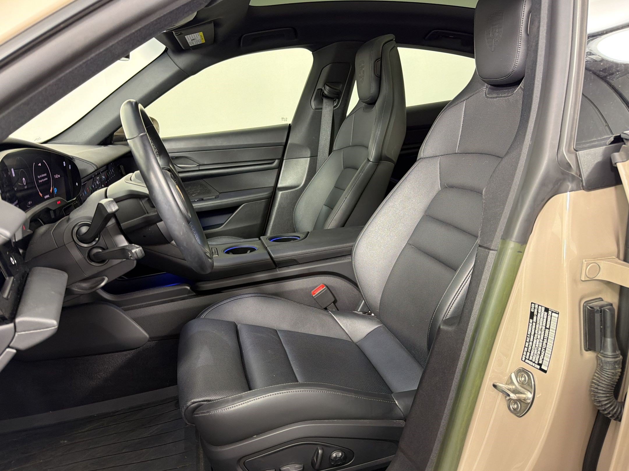 Certified 2023 Porsche Taycan RWD image 5