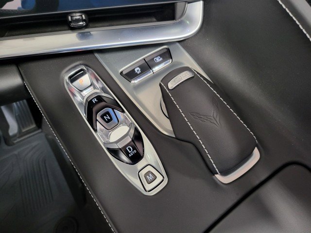 Used 2024 Chevrolet Corvette Stingray Premium Conv w/ Z51 Performance Package RWD image 8