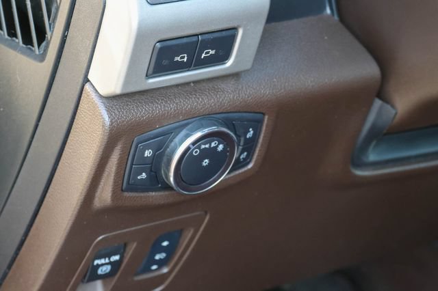 Used 2018 Ford F150 King Ranch w/ Equipment Group 601A Luxury AWD/4WD image 15