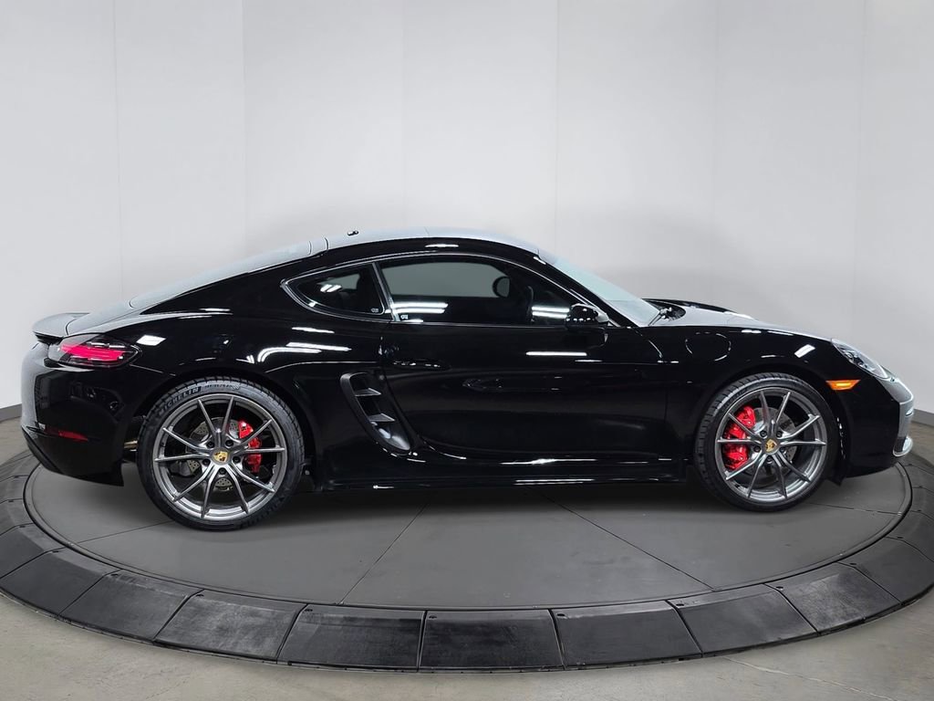 Certified 2024 Porsche 718 Cayman S RWD image 8