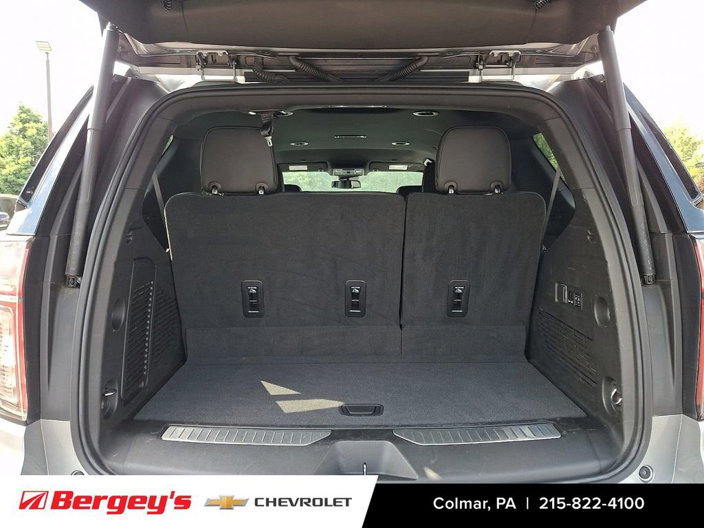Certified 2023 Chevrolet Tahoe Z71 w/ Luxury Package AWD/4WD image 31
