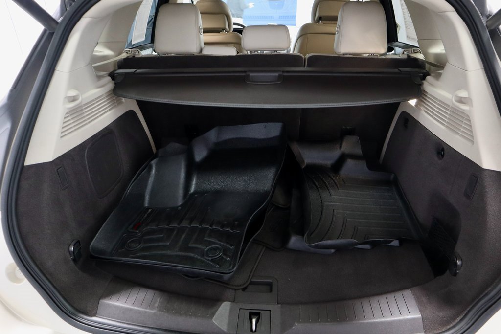 Used 2018 Lincoln MKC Reserve w/ Lincoln MKC Climate Package image 16