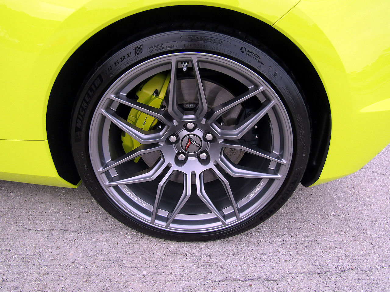 Used 2024 Chevrolet Corvette Z06 image 25