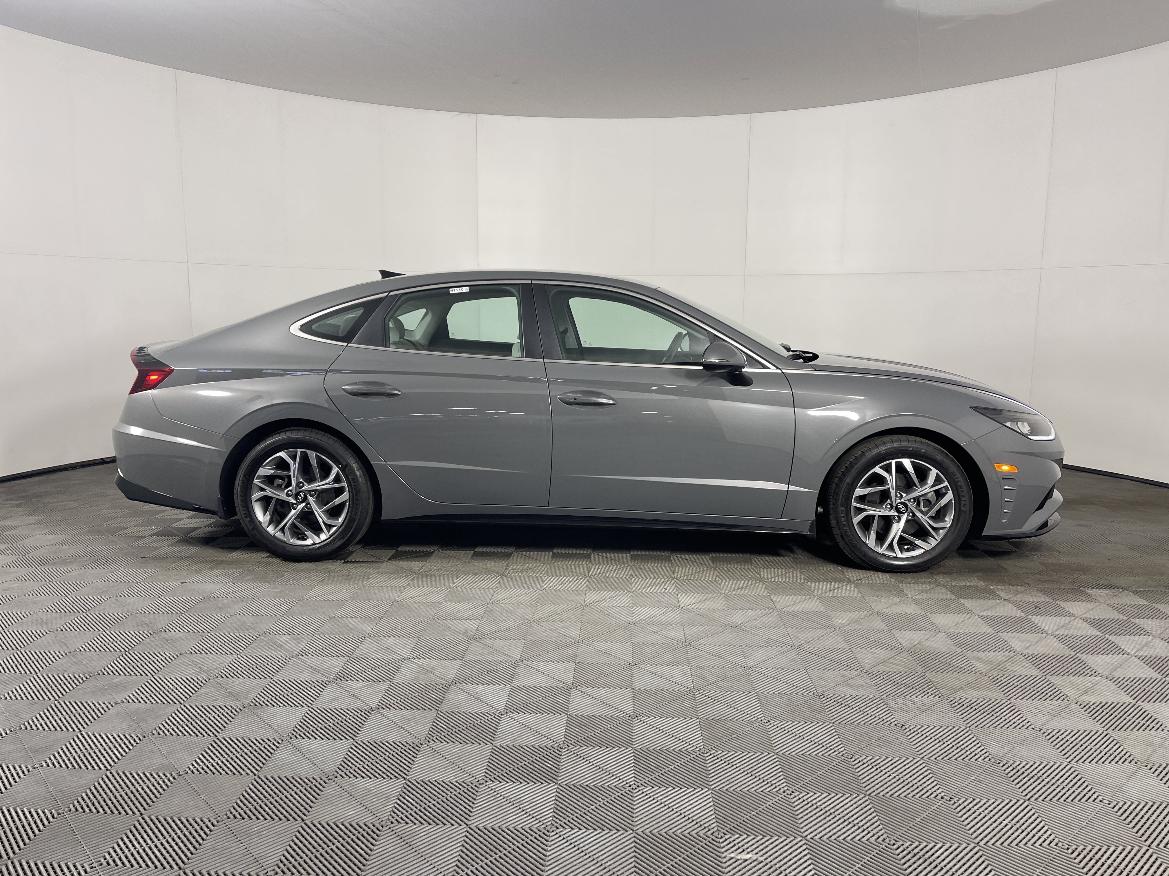 Used 2022 Hyundai Sonata SEL image 5