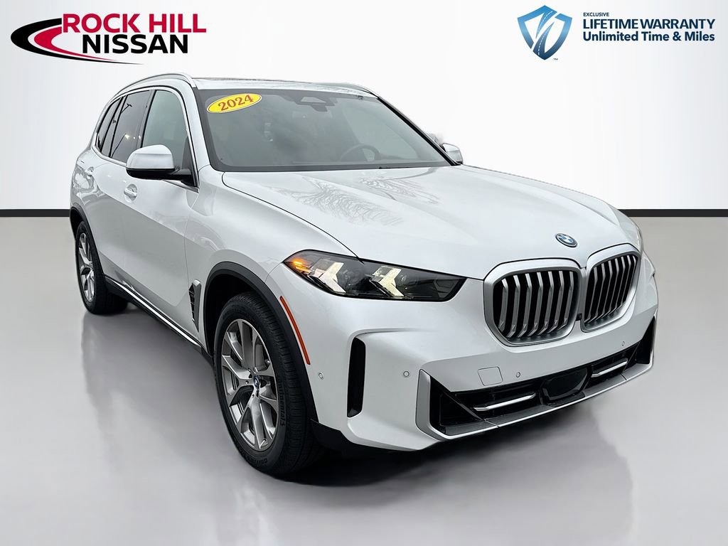 Used 2024 BMW X5 xDrive50e w/ Parking Assistance Package image 1