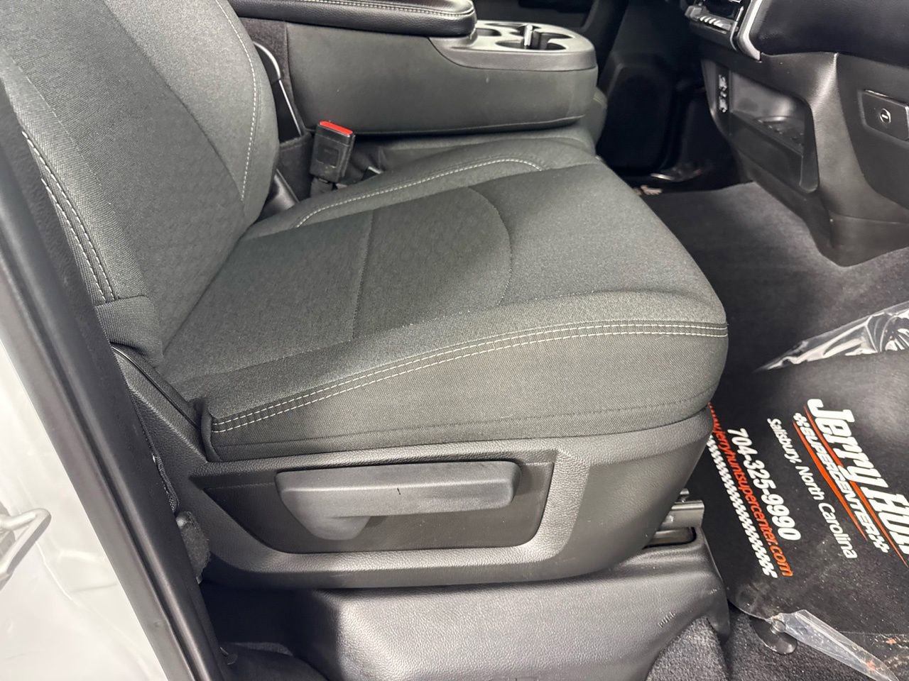 Used 2025 RAM 2500 Big Horn image 34