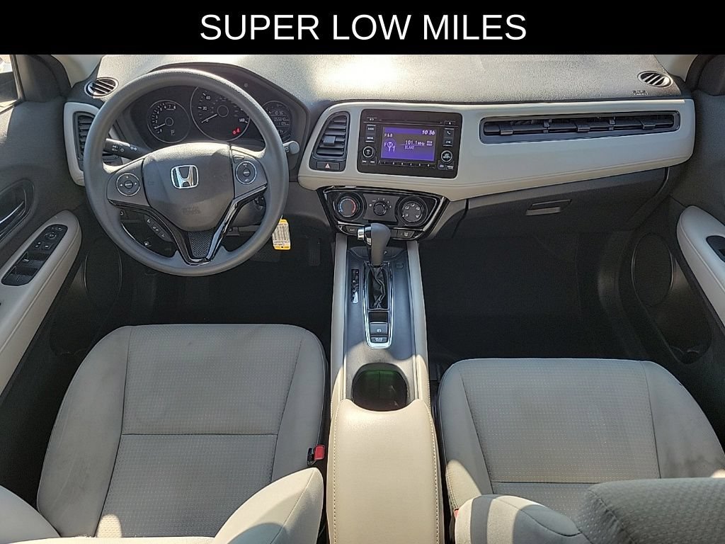 Used 2021 Honda HR-V LX image 7
