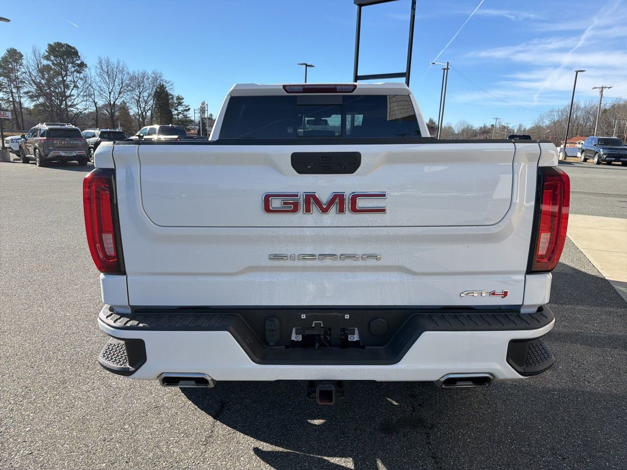 Used 2021 GMC Sierra 1500 AT4 w/ AT4 Preferred Package image 6