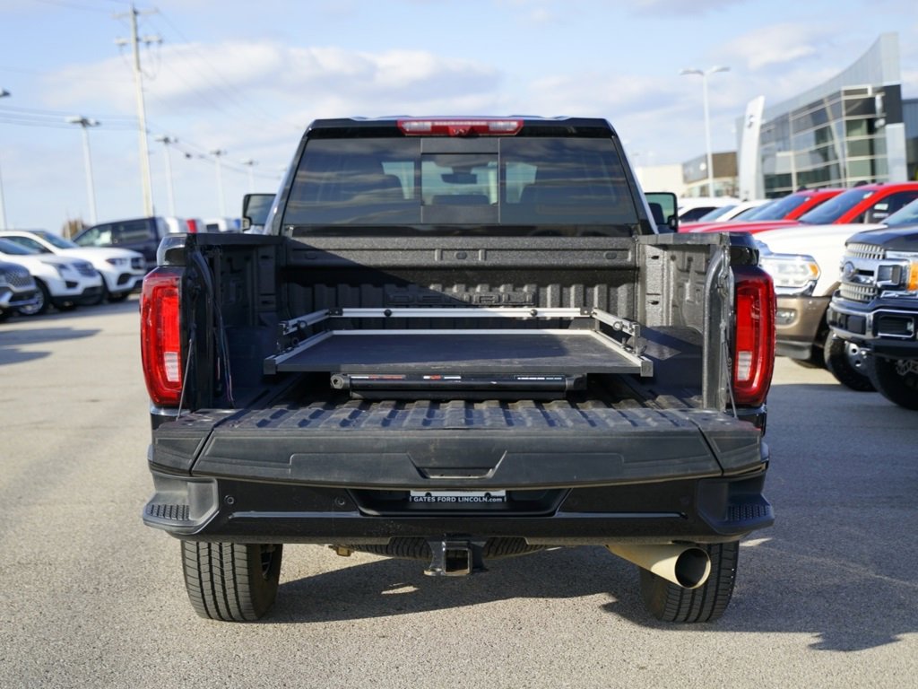 Used 2022 GMC Sierra 2500 Denali w/ Denali Black Diamond Edition image 6