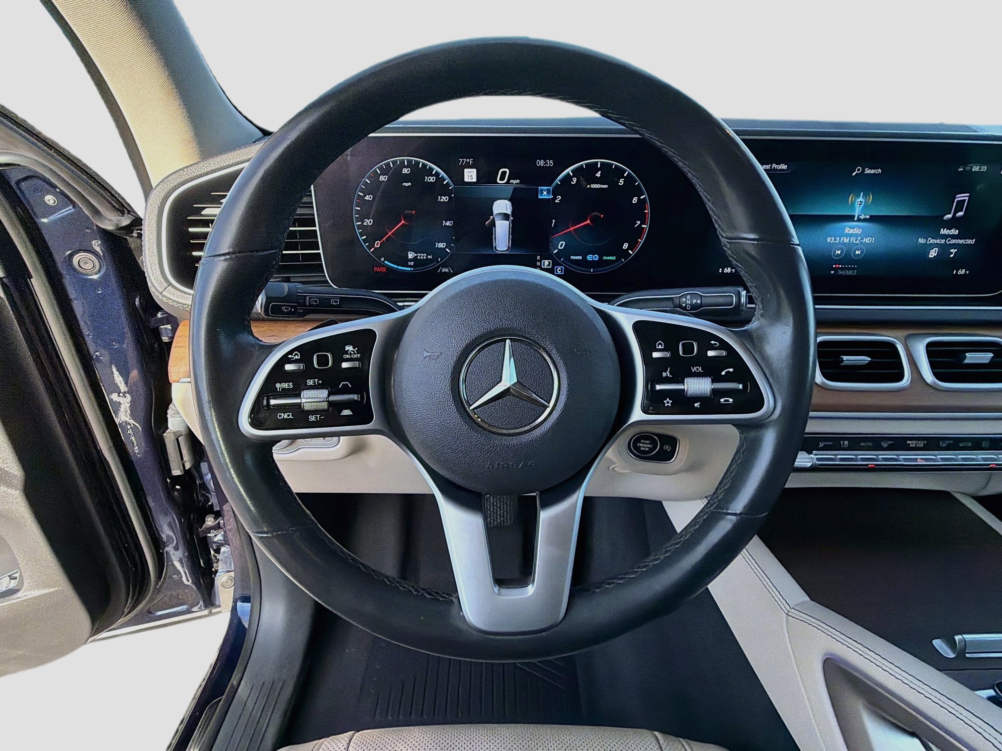 Used 2020 Mercedes-Benz GLS 450 4MATIC image 39